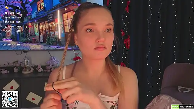 JulieLupo online show from 28, 4, 2026