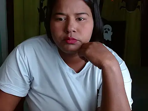 Ebony luna online show from 16, 10, 2025