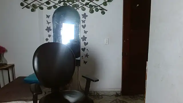 Ebony luna online show from 30, 4, 2026