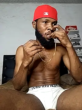 Snapshot of FreakyKaigrey chatting on 2, 11, 2025 FreakyKaigrey online show from 2, 11, 2025