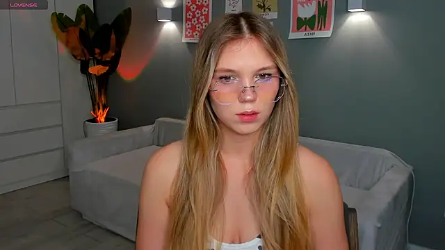 linakorvin online show from 9, 11, 2025