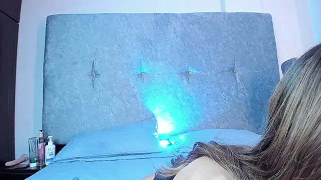 Mis Sunny online show from 9, 10, 2025