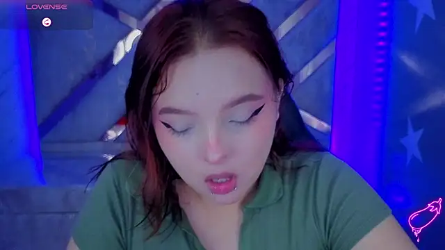 mia foster t online show from 4, 6, 2026