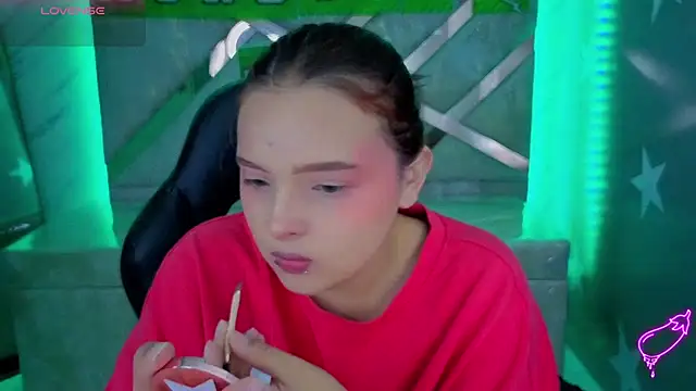 mia foster t online show from 26, 6, 2026