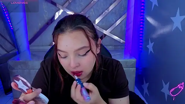 mia foster t online show from 30, 7, 2026