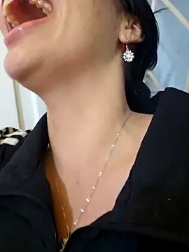 Jules Angel online show from 30, 6, 2026