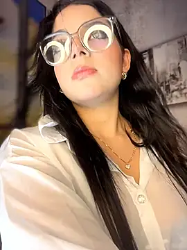 ArieliciousXXX online show from 4, 5, 2026