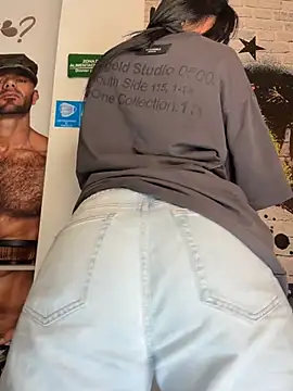 ArieliciousXXX online show from 18, 7, 2026