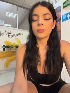 ArieliciousXXX online show from 30, 7, 2026