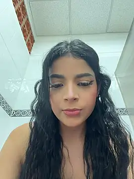 ArieliciousXXX online show from 6, 8, 2026