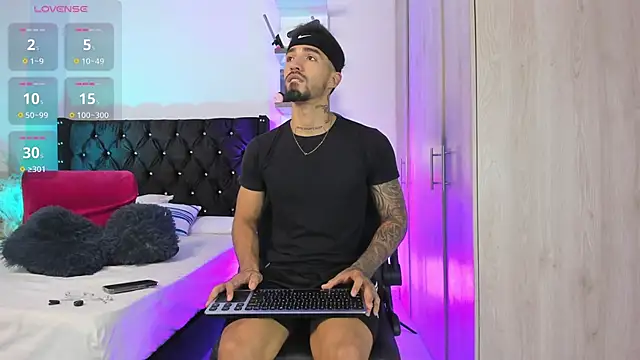 Snapshot of _Duriel chatting on 3, 3, 2026 Duriel online show from 3, 3, 2026