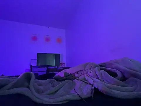 Snapshot of Princessivy56 chatting on 24, 3, 2026 Princessivy56 online show from 24, 3, 2026