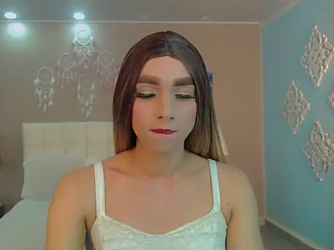 Luna LaFontaine online show from 23, 10, 2025