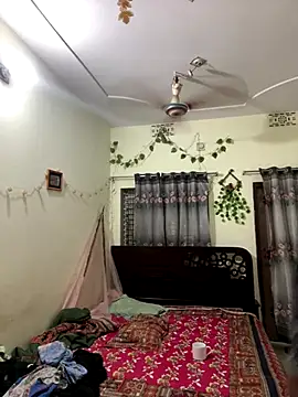 Snapshot of Sweet_Couple59 chatting on 5, 10, 2025 Sweet Couple59 online show from 5, 10, 2025