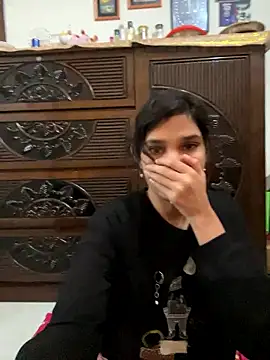 Snapshot of Sweet_Couple59 chatting on 12, 1, 2026 Sweet Couple59 online show from 12, 1, 2026