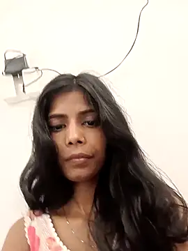 Snapshot of zoya_your chatting on 7, 10, 2025 zoya your online show from 7, 10, 2025