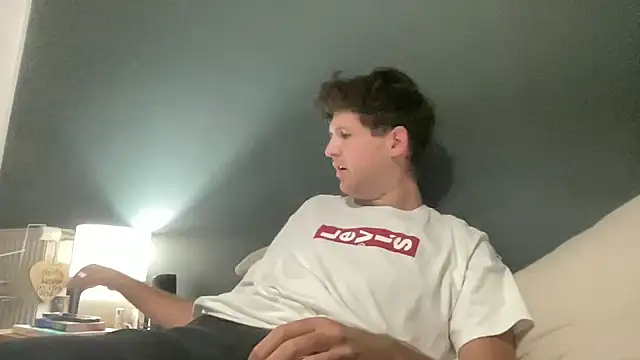 Snapshot of VersaGoo chatting on 2, 10, 2025 VersaGoo online show from 2, 10, 2025