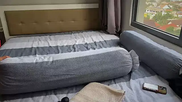 Lil asianxyz online show from 22, 12, 2025