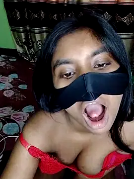 hottywife-03 online show from 10, 5, 2026