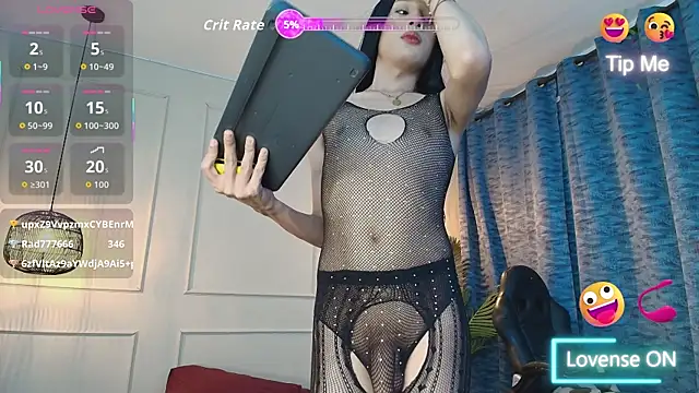 Nikki Vesper online show from 6, 5, 2026