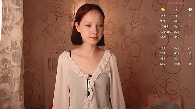 TrishGaugler online show from 21, 10, 2025