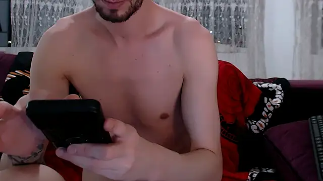 Snapshot of Tom_michaelx chatting on 16, 10, 2025 Tom michaelx online show from 16, 10, 2025