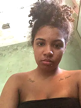 Snapshot of Lorennapires chatting on 8, 1, 2026 Lorennapires online show from 8, 1, 2026