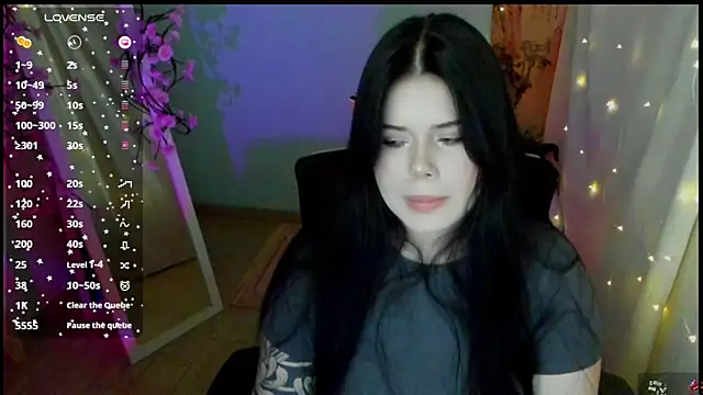 Mona Esty online show from 30, 4, 2026