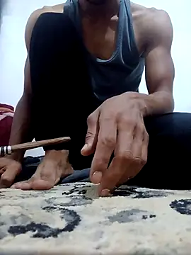 Aimoo97 online show from 4, 10, 2025