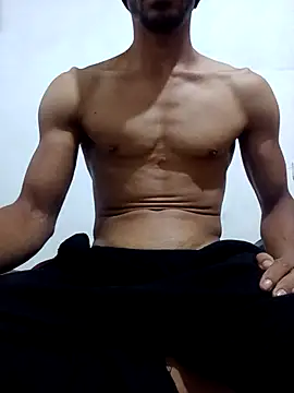 Aimoo97 online show from 5, 10, 2025