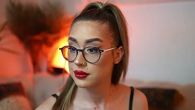 AileenKiss online show from 28, 4, 2026