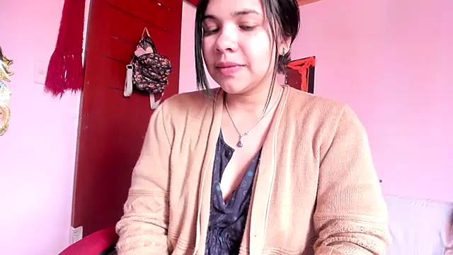 Snapshot of Elfa-Diamond chatting on 9, 10, 2025 Elfa-Diamond online show from 9, 10, 2025