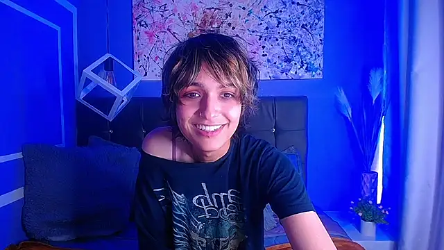 noellee   online show from 6, 10, 2025