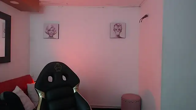 Snapshot of Andy_Eagleton_20_ chatting on 6, 2, 2026 Andy Eagleton 20 online show from 6, 2, 2026