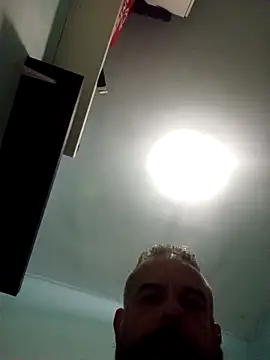 kikecastella online show from 21, 10, 2025