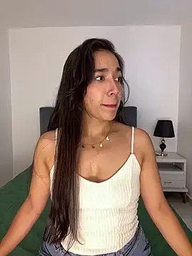 SabrinaEvanss  online show from 6, 5, 2026