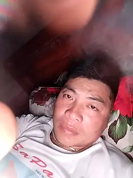 Snapshot of -CHOI-83 chatting on 17, 10, 2025 -CHOI-83 online show from 17, 10, 2025