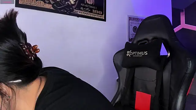 Nixielee  online show from 5, 10, 2025