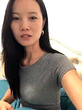 Mile-m online show from 20, 10, 2025