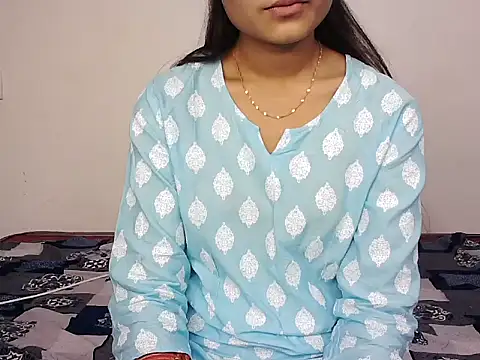 hottyy- nehu online show from 17, 10, 2025