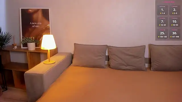 Snapshot of Taylaa_Luxe chatting on 21, 10, 2025 Taylaa Luxe online show from 21, 10, 2025