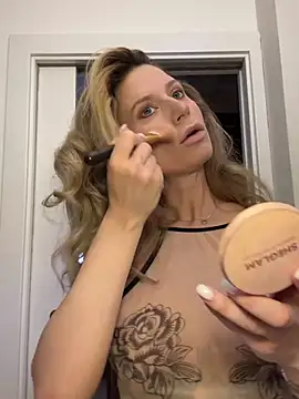 AvaMaddisson online show from 13, 2, 2026