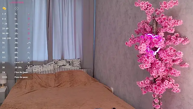 Playful Lia online show from 7, 7, 2026