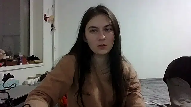 Snapshot of Twolatte1520 chatting on 14, 12, 2025 Twolatte1520 online show from 14, 12, 2025