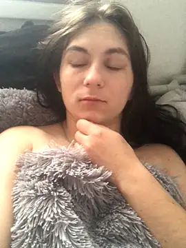 Snapshot of Twolatte1520 chatting on 15, 12, 2025 Twolatte1520 online show from 15, 12, 2025