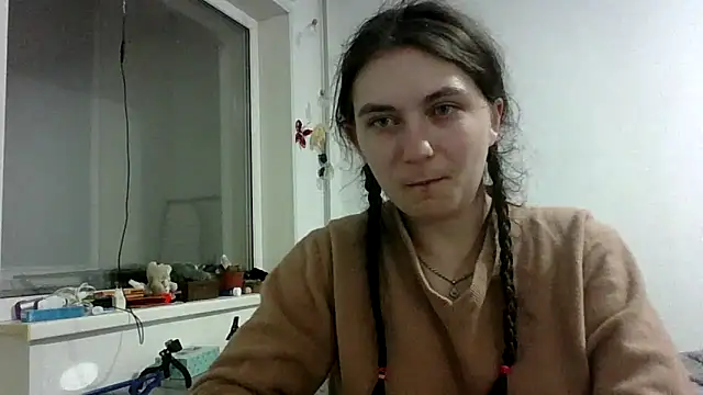 Snapshot of Twolatte1520 chatting on 16, 12, 2025 Twolatte1520 online show from 16, 12, 2025