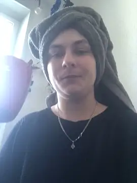 Snapshot of Twolatte1520 chatting on 19, 2, 2026 Twolatte1520 online show from 19, 2, 2026