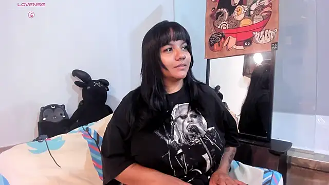 Louiemanson  online show from 25, 10, 2025