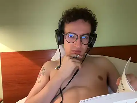 Poeta98xh online show from 3, 10, 2025