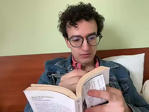 Poeta98xh online show from 4, 10, 2025